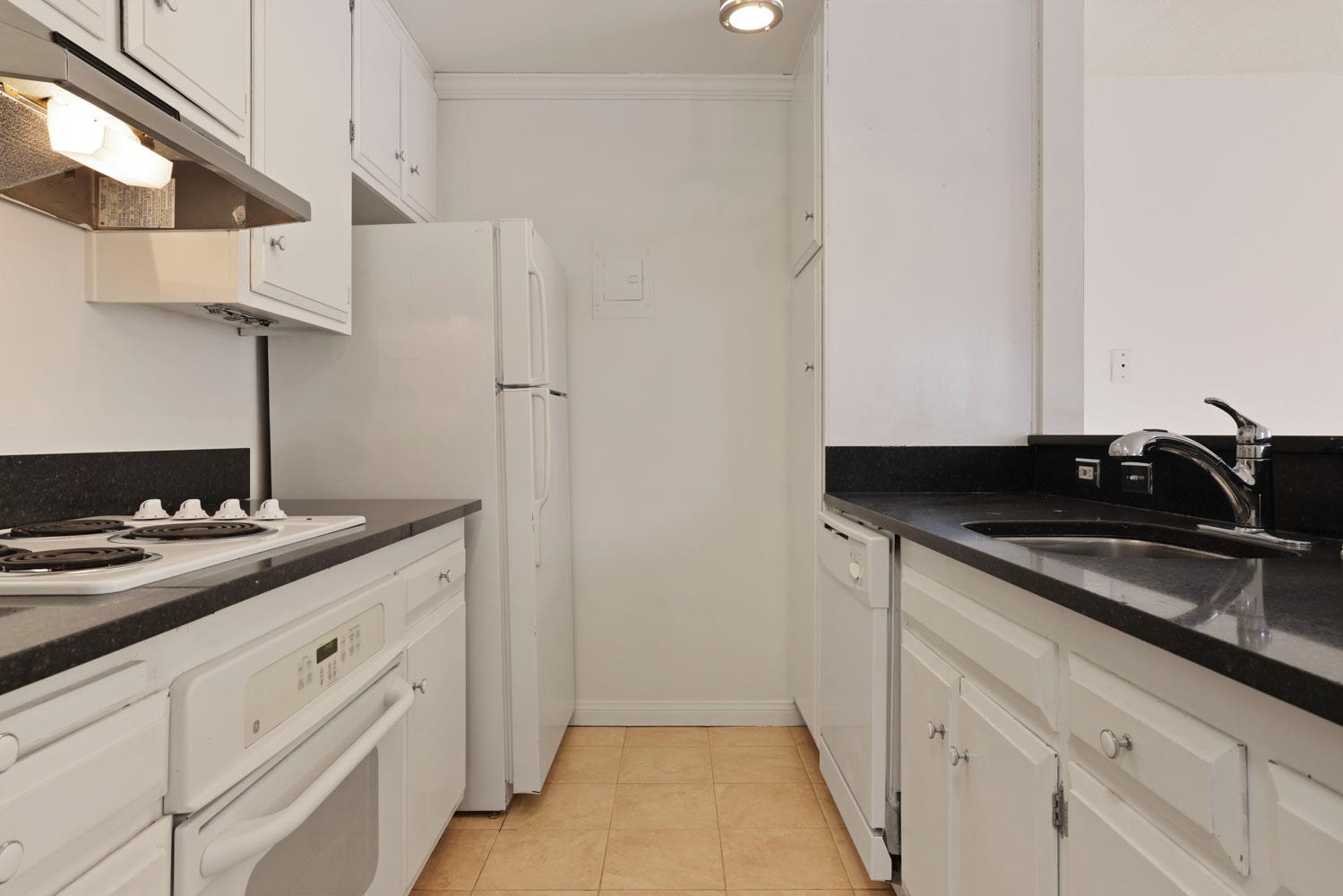 3113 Occidental Drive 4