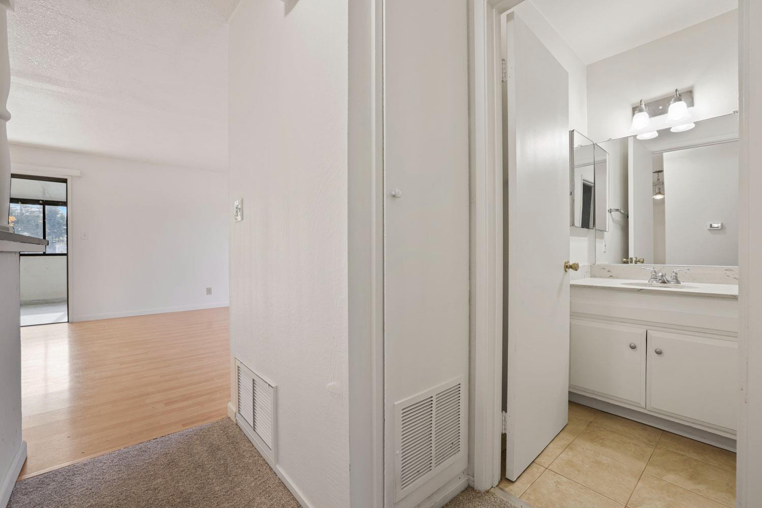 3113 Occidental Drive 4