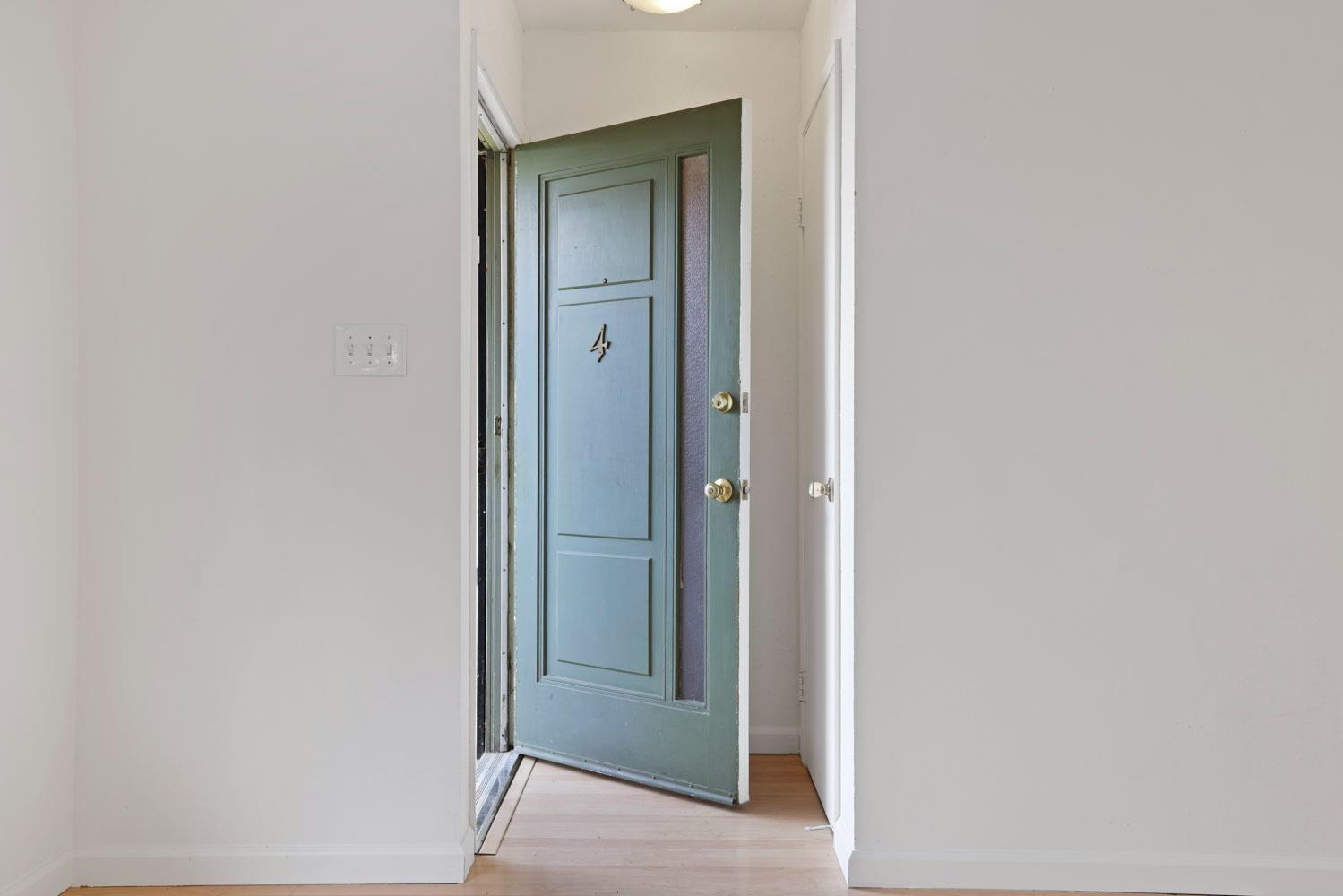 3113 Occidental Drive 4