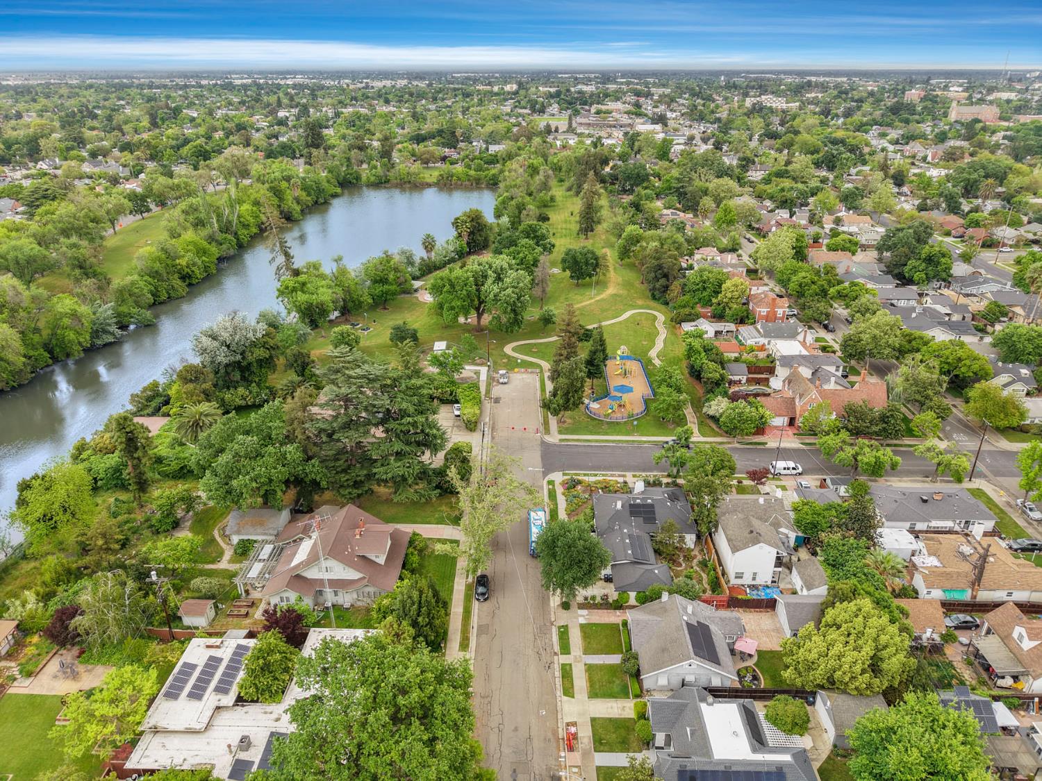 1120 W Walnut Street