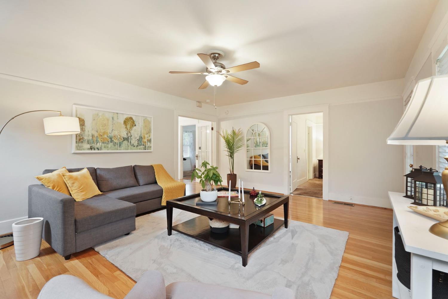 1120 W Walnut Street