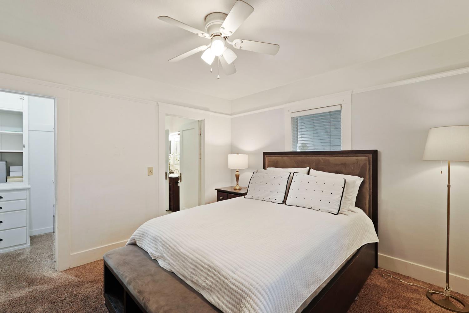 1120 W Walnut Street