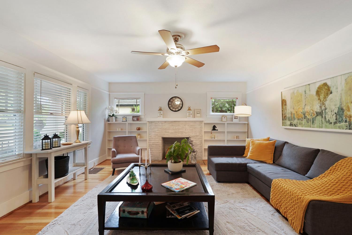 1120 W Walnut Street