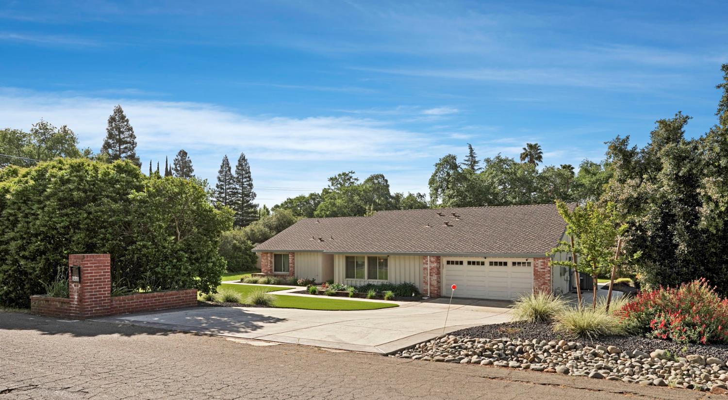 8460 Bonita Downs Drive