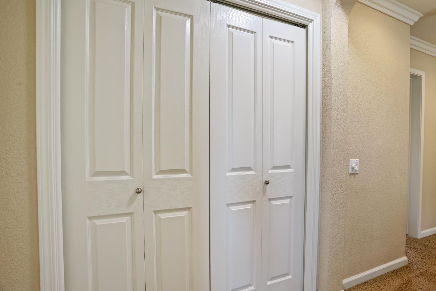 1542 Hearthsong Drive