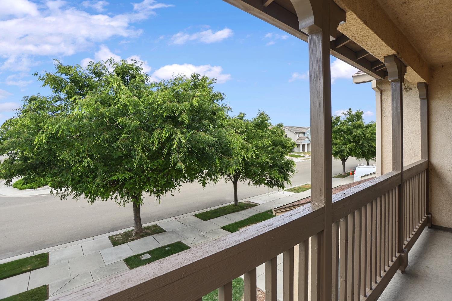 1542 Hearthsong Drive