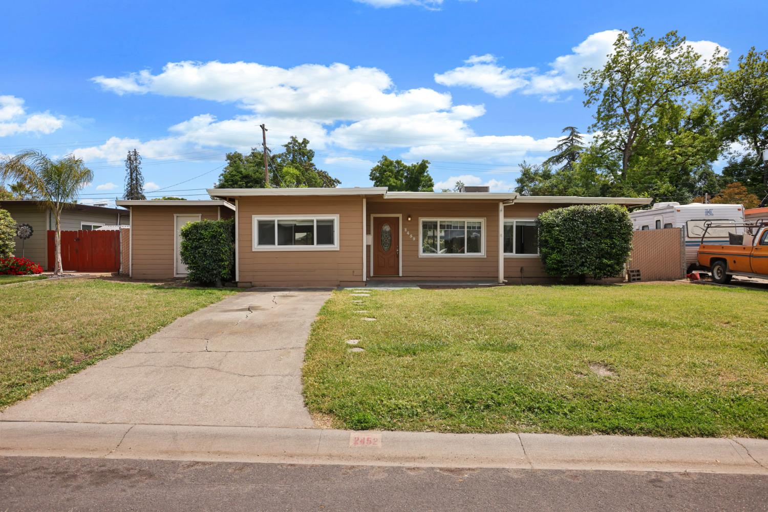 2452 Christina Avenue