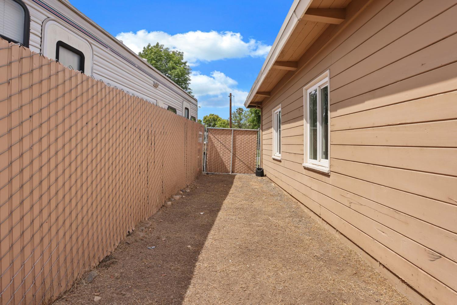 2452 Christina Avenue