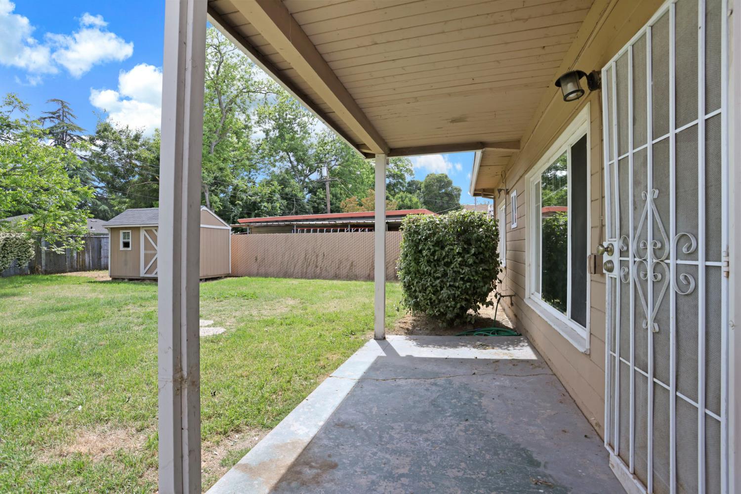 2452 Christina Avenue