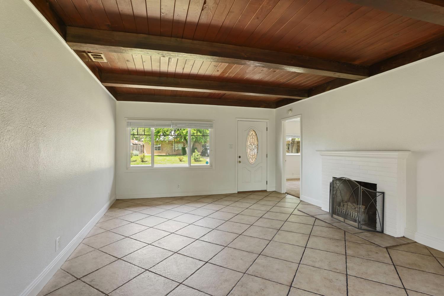 2452 Christina Avenue