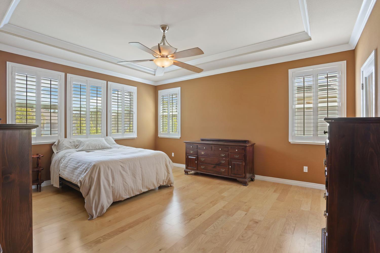 2127 Lighthouse Circle