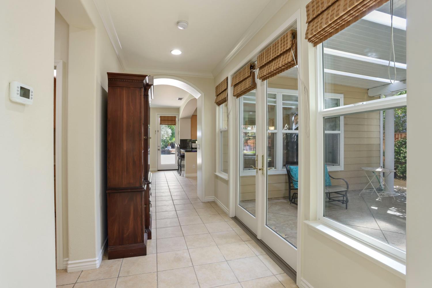 2127 Lighthouse Circle