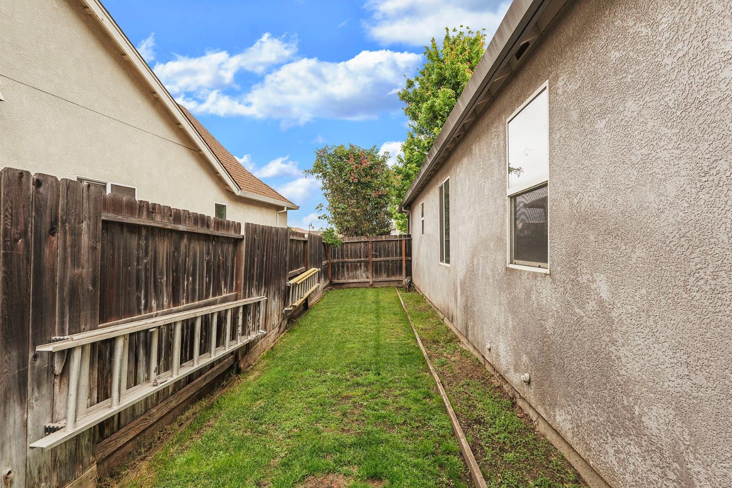 1692 Solaro Way