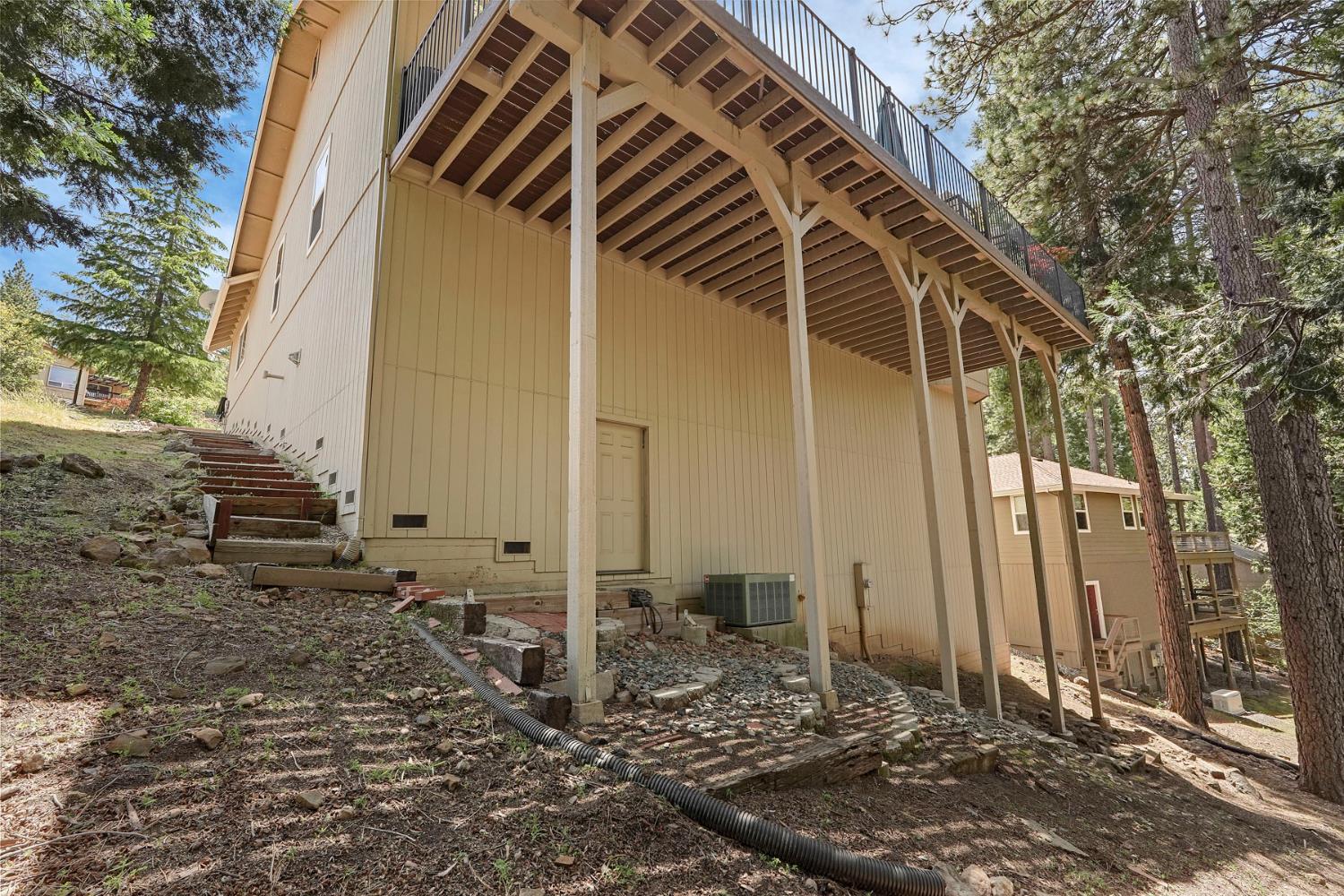 980 Fairway Court