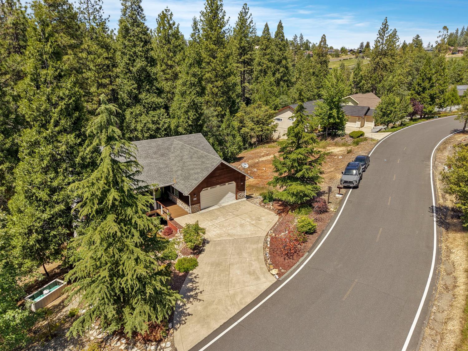 980 Fairway Court