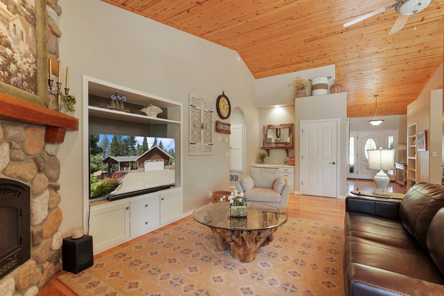 980 Fairway Court