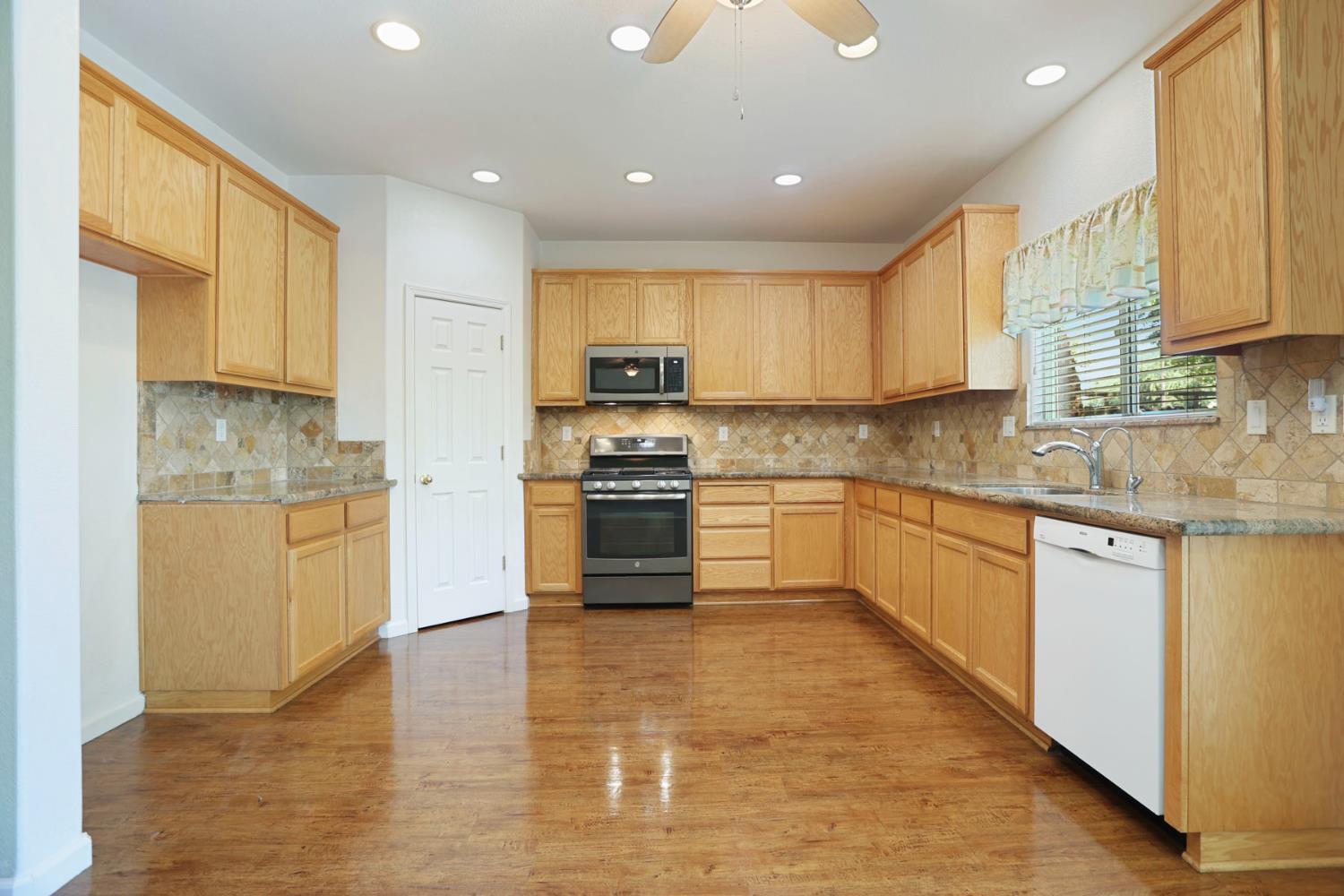 1945 San Ramos Way