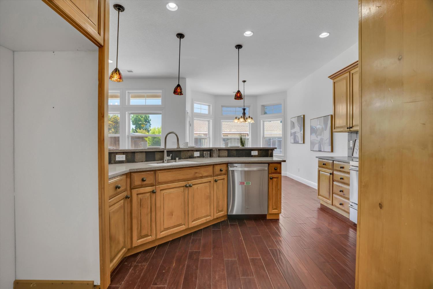 565 Springcreek Place