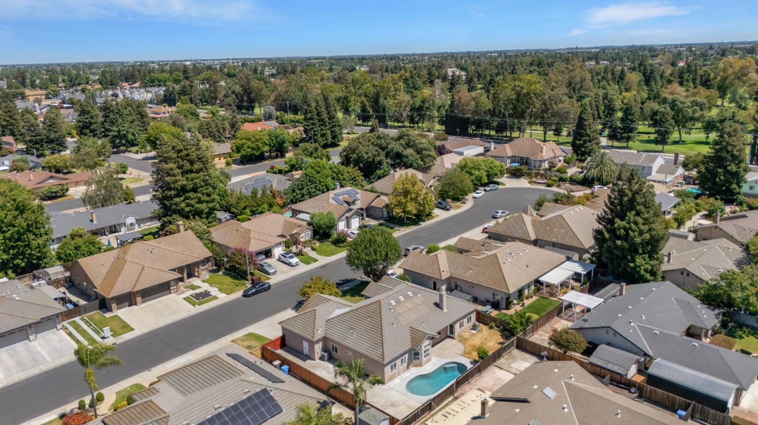 565 Springcreek Place