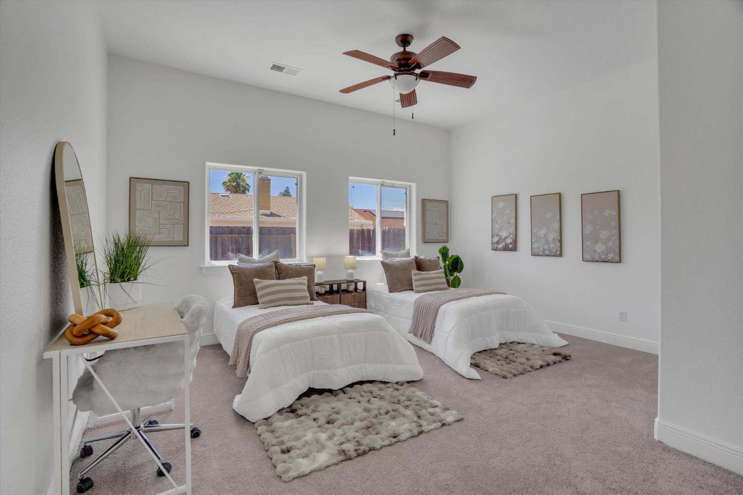 565 Springcreek Place