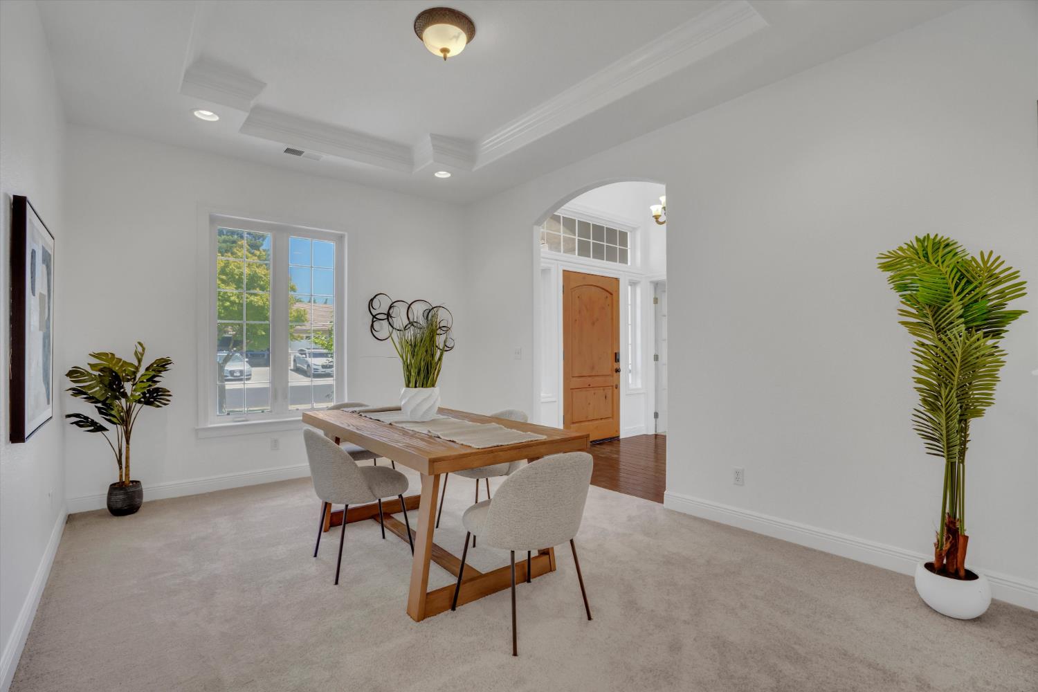 565 Springcreek Place