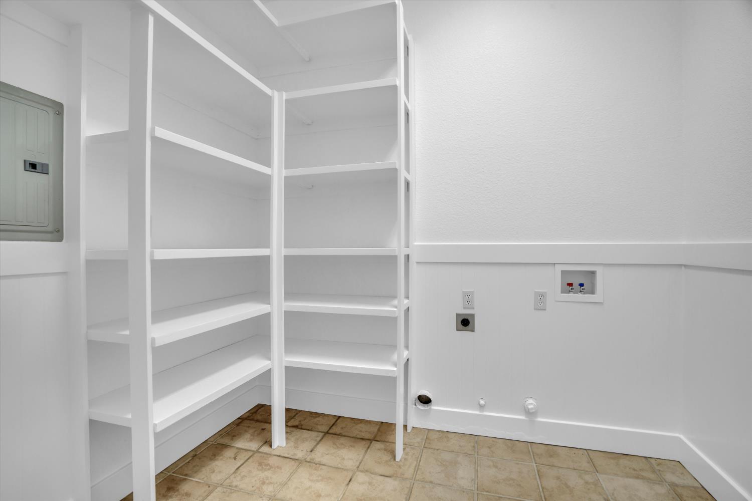 565 Springcreek Place
