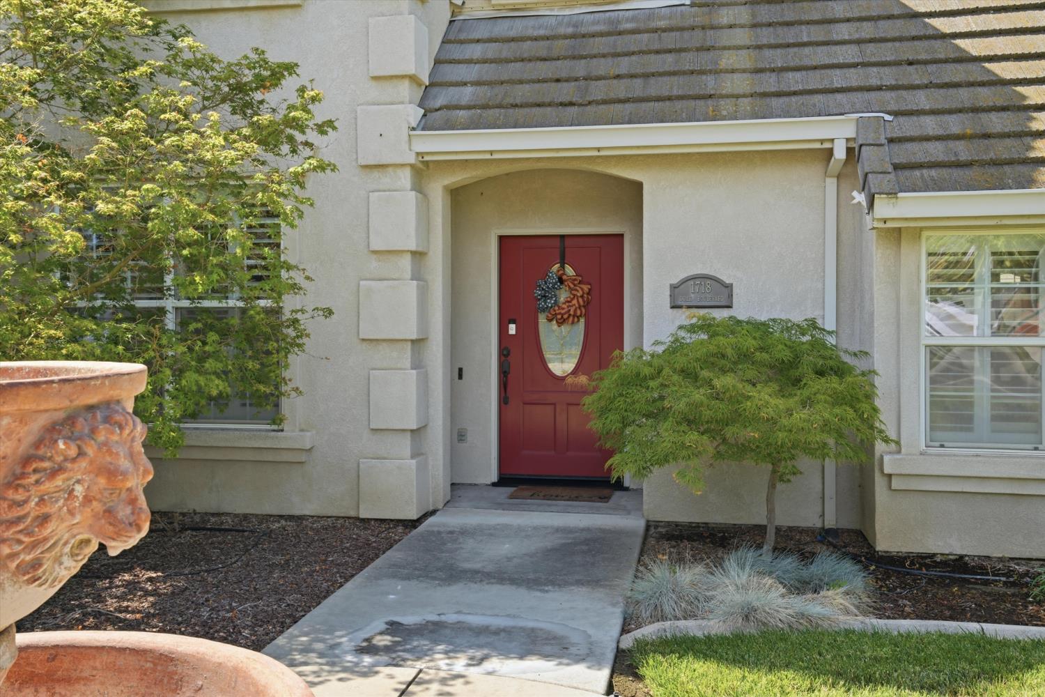 1718 Doak Boulevard
