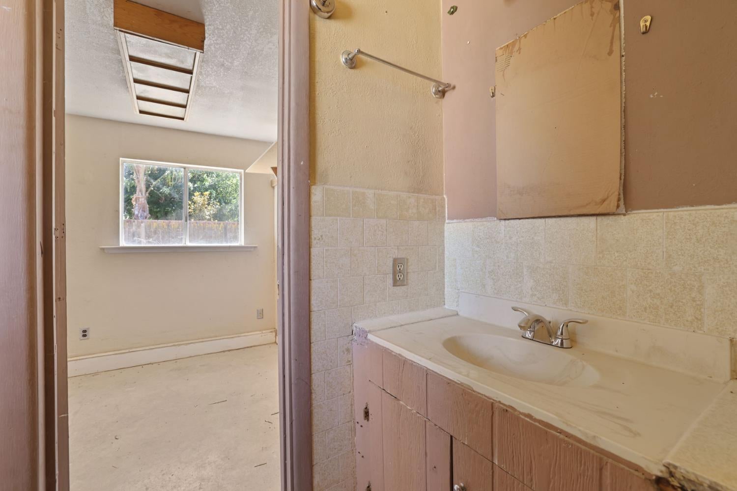 2898 S Corral Hollow Road