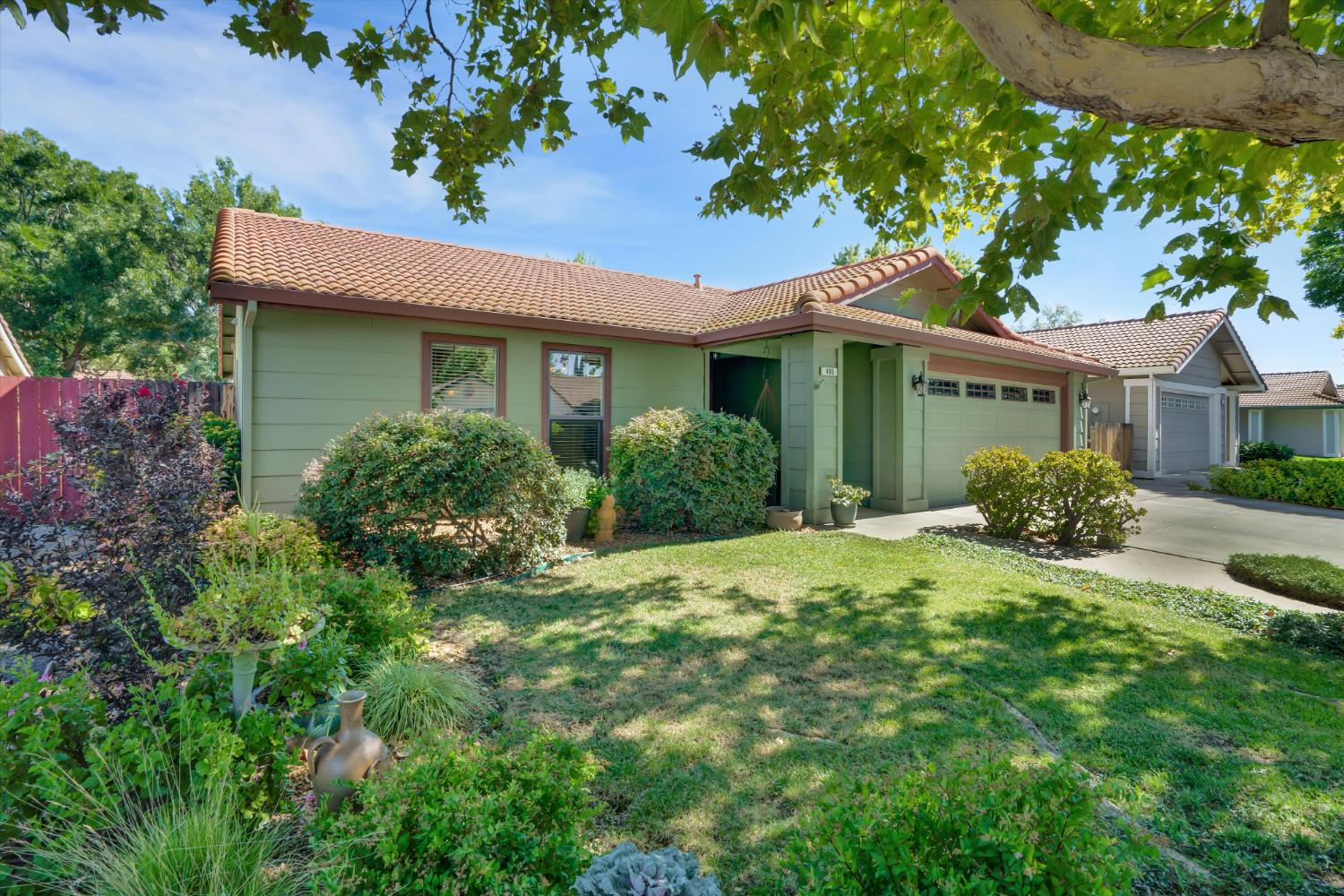 495 Mahogany Lane
