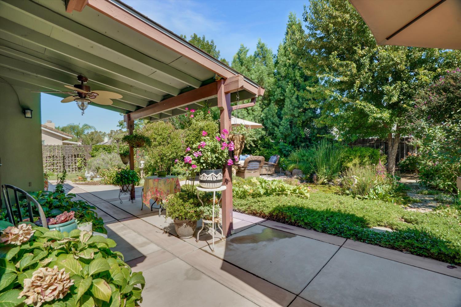 495 Mahogany Lane