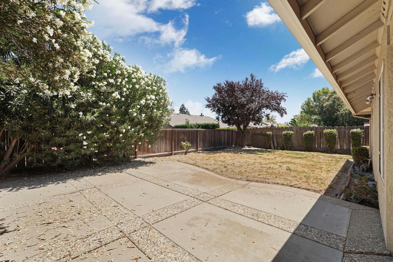 1374 Edgewood Avenue