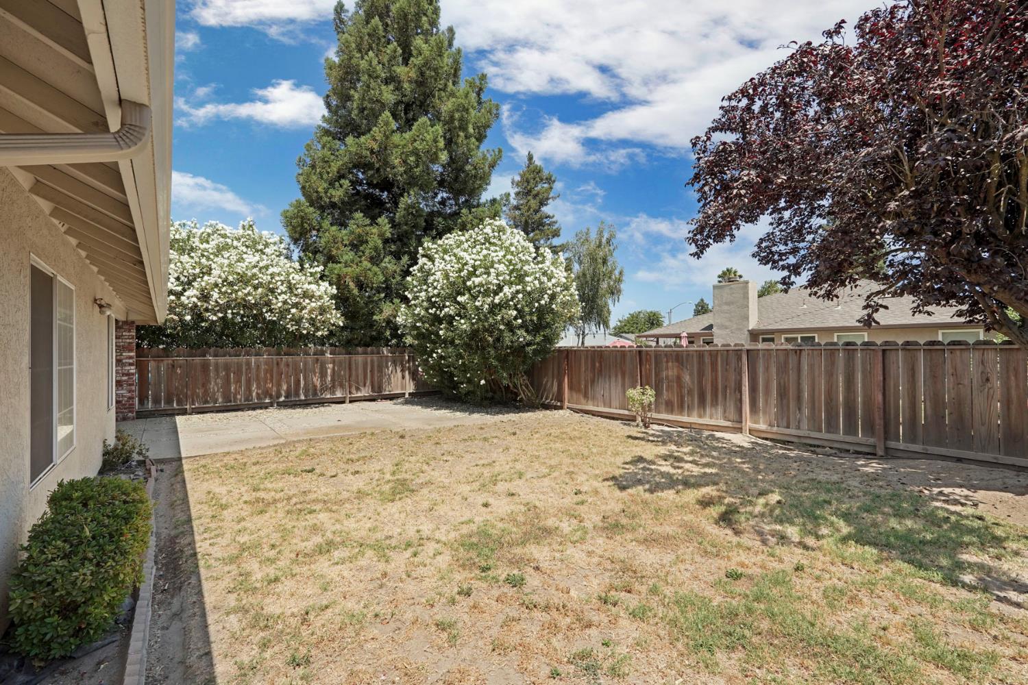 1374 Edgewood Avenue