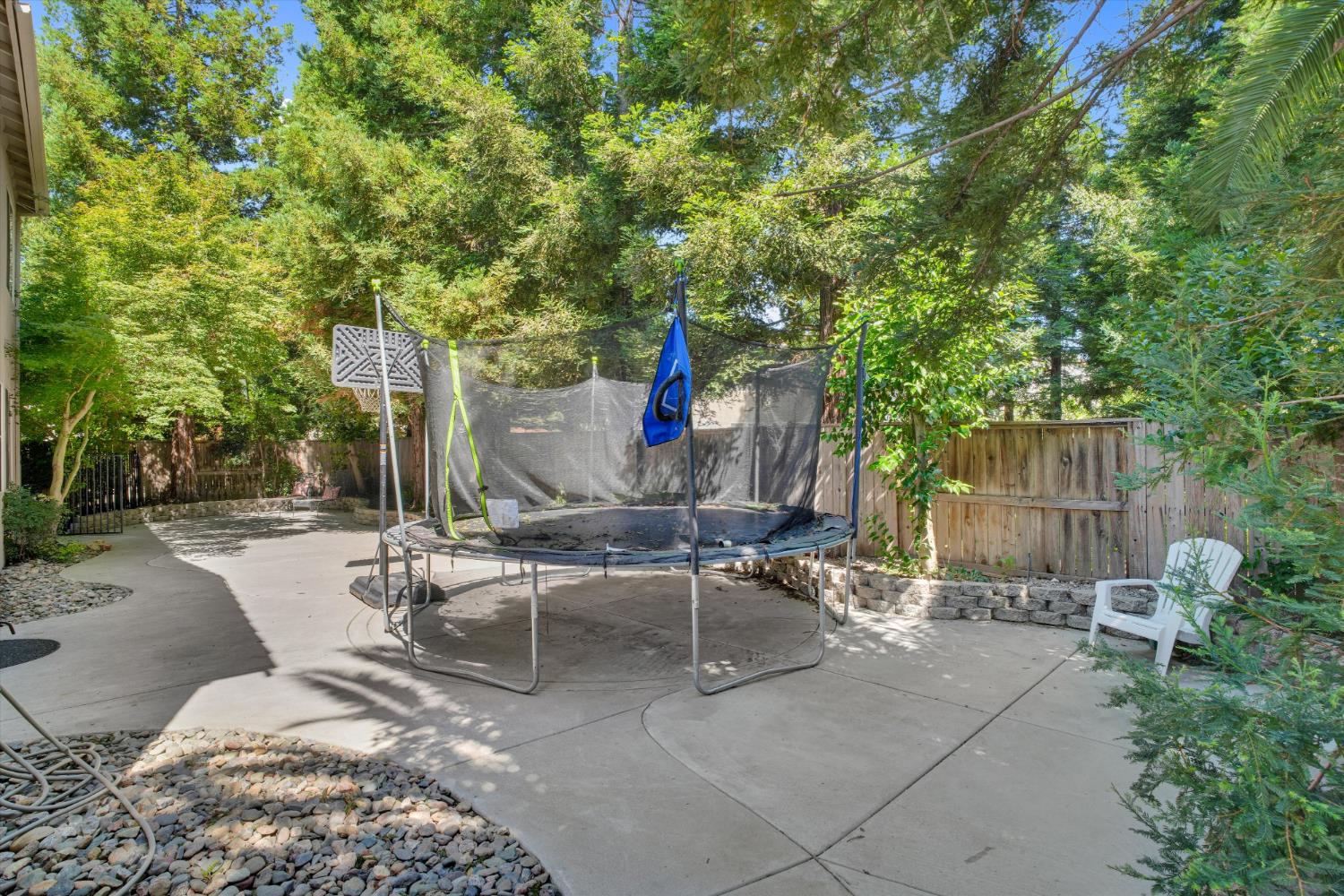 6409 Pine Meadow Circle
