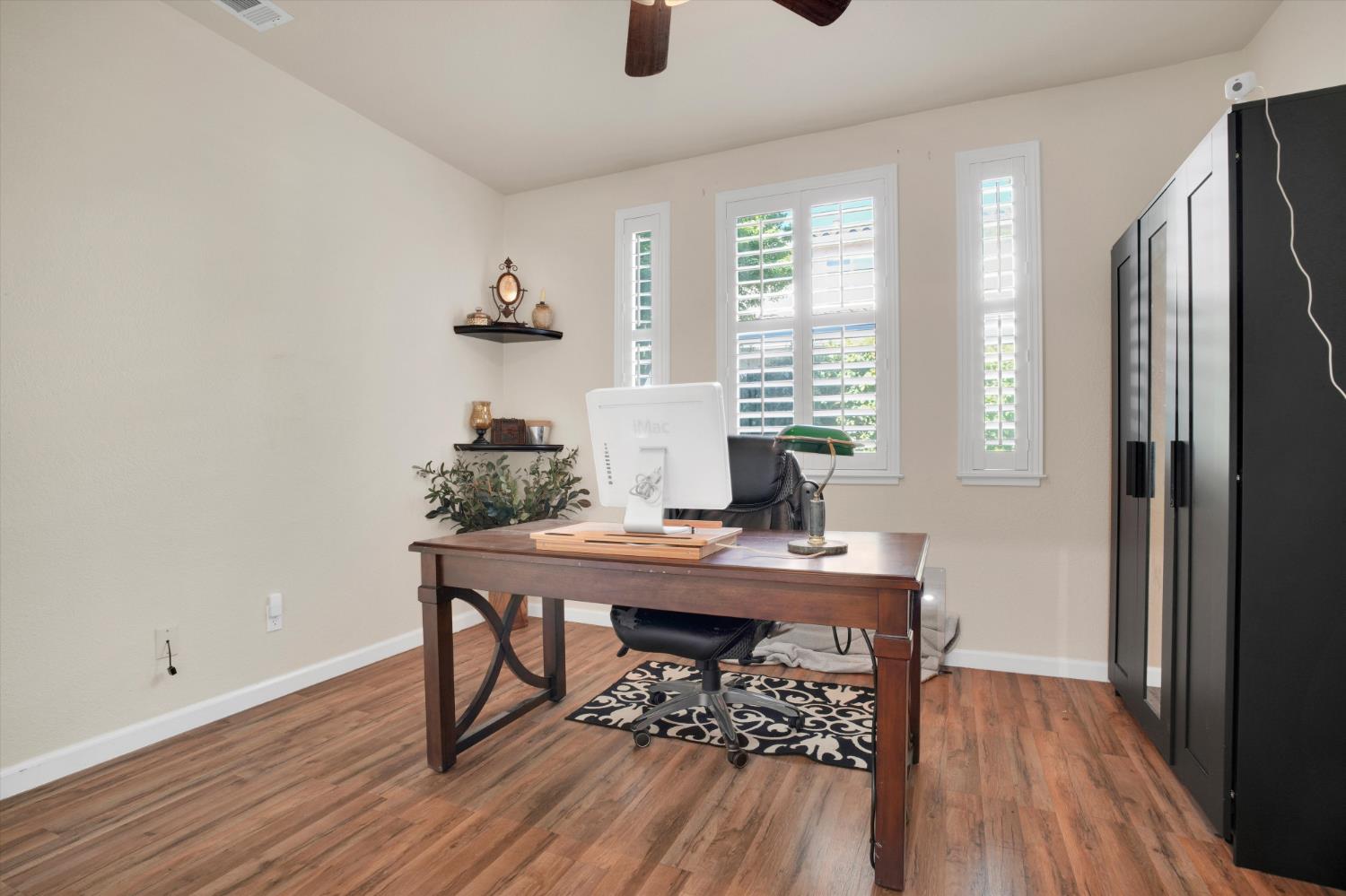 6409 Pine Meadow Circle