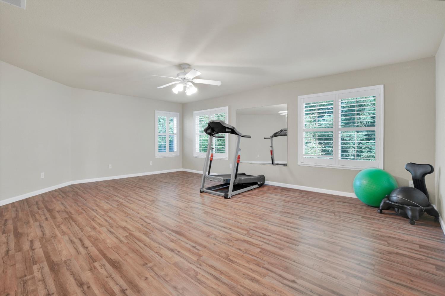 6409 Pine Meadow Circle