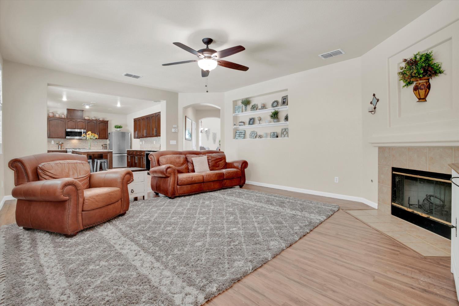 6409 Pine Meadow Circle