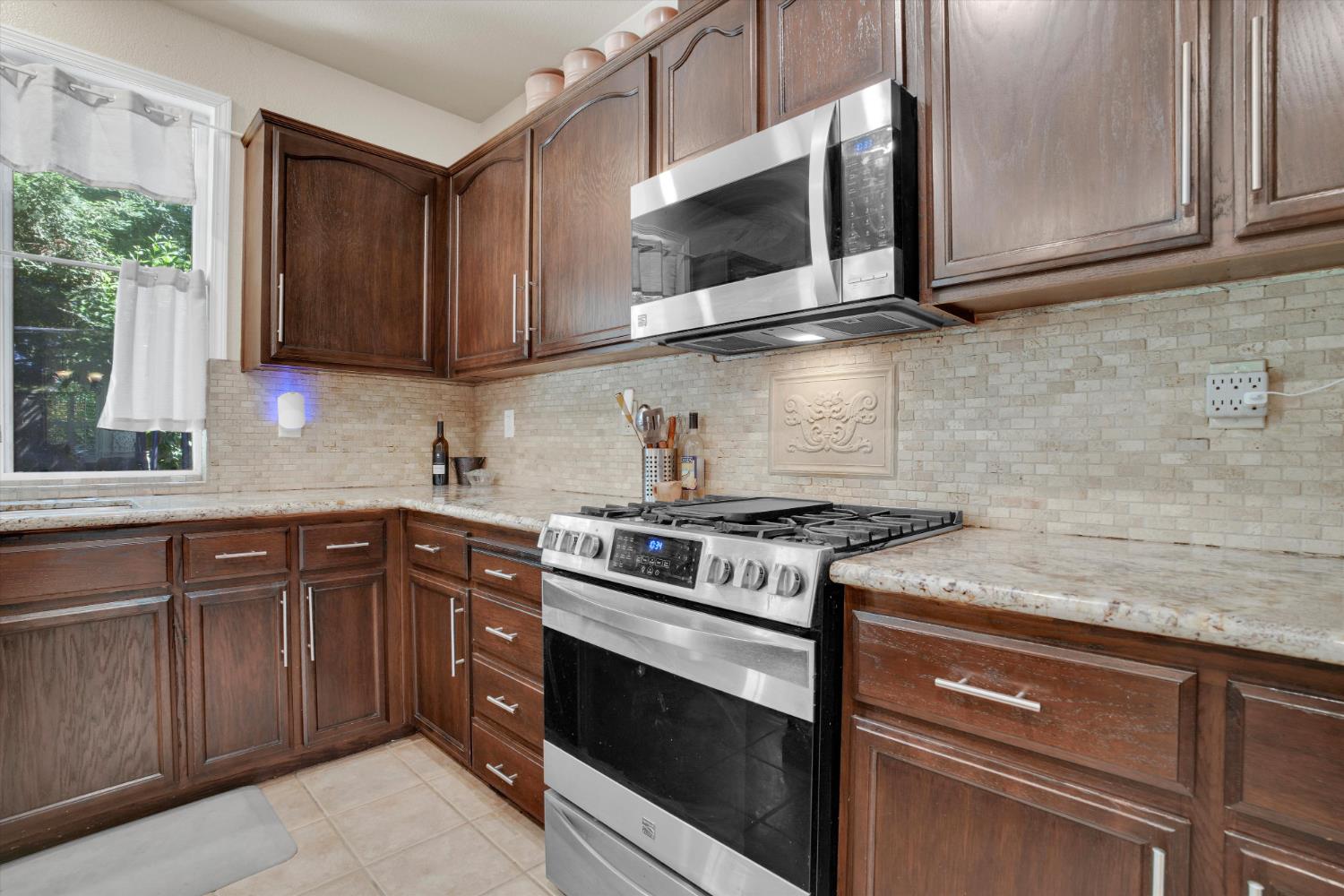 6409 Pine Meadow Circle