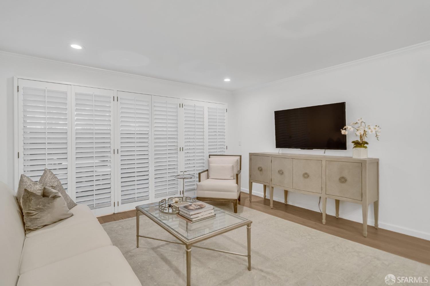 665 Monte Rosa Drive 912