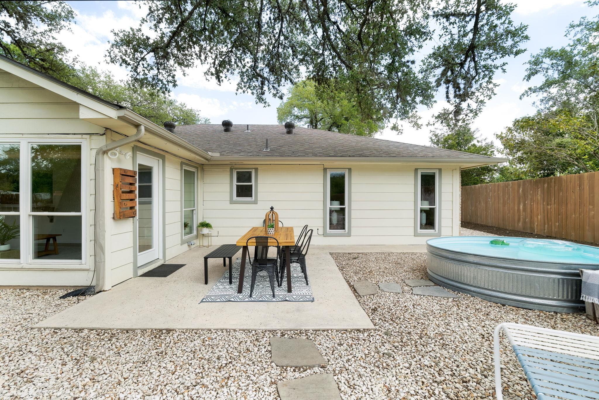 1406 Radam CIR