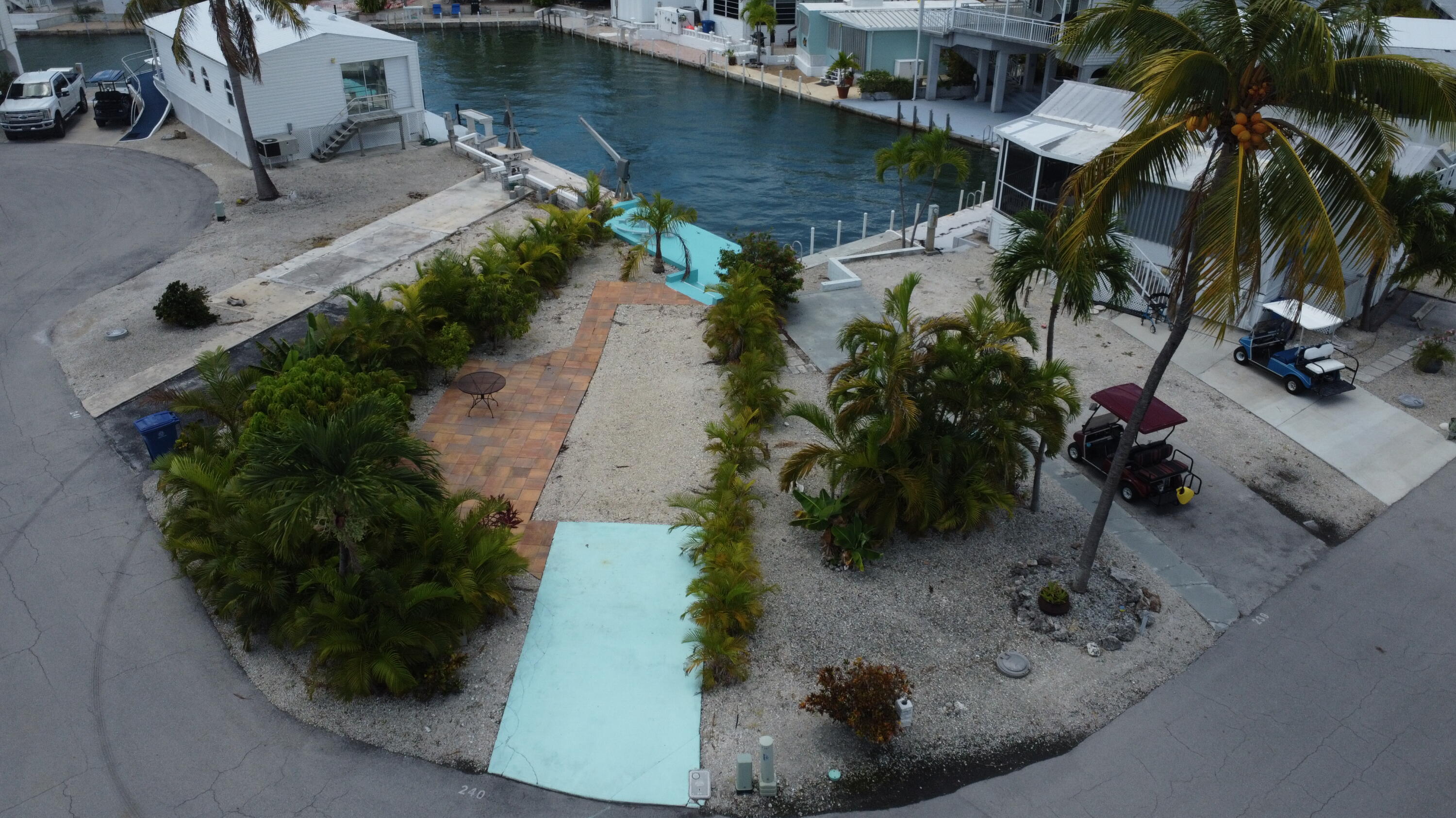 701 Spanish Main Drive Unit: 240