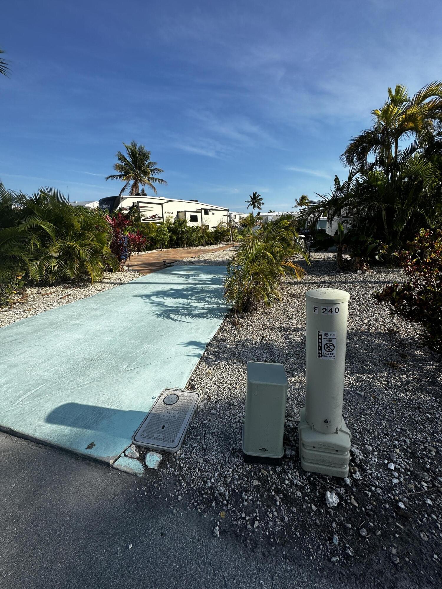 701 Spanish Main Drive Unit: 240