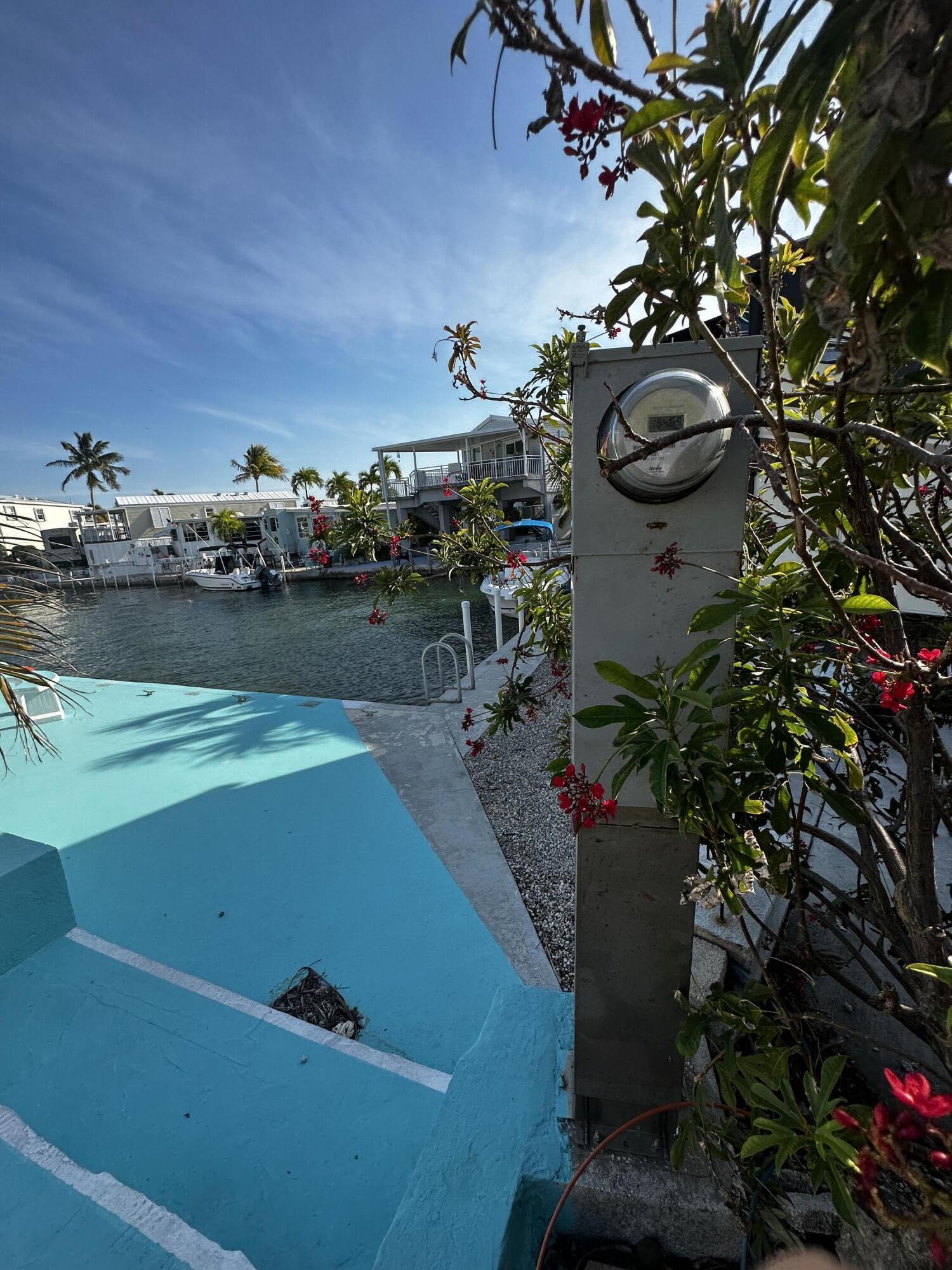 701 Spanish Main Drive Unit: 240