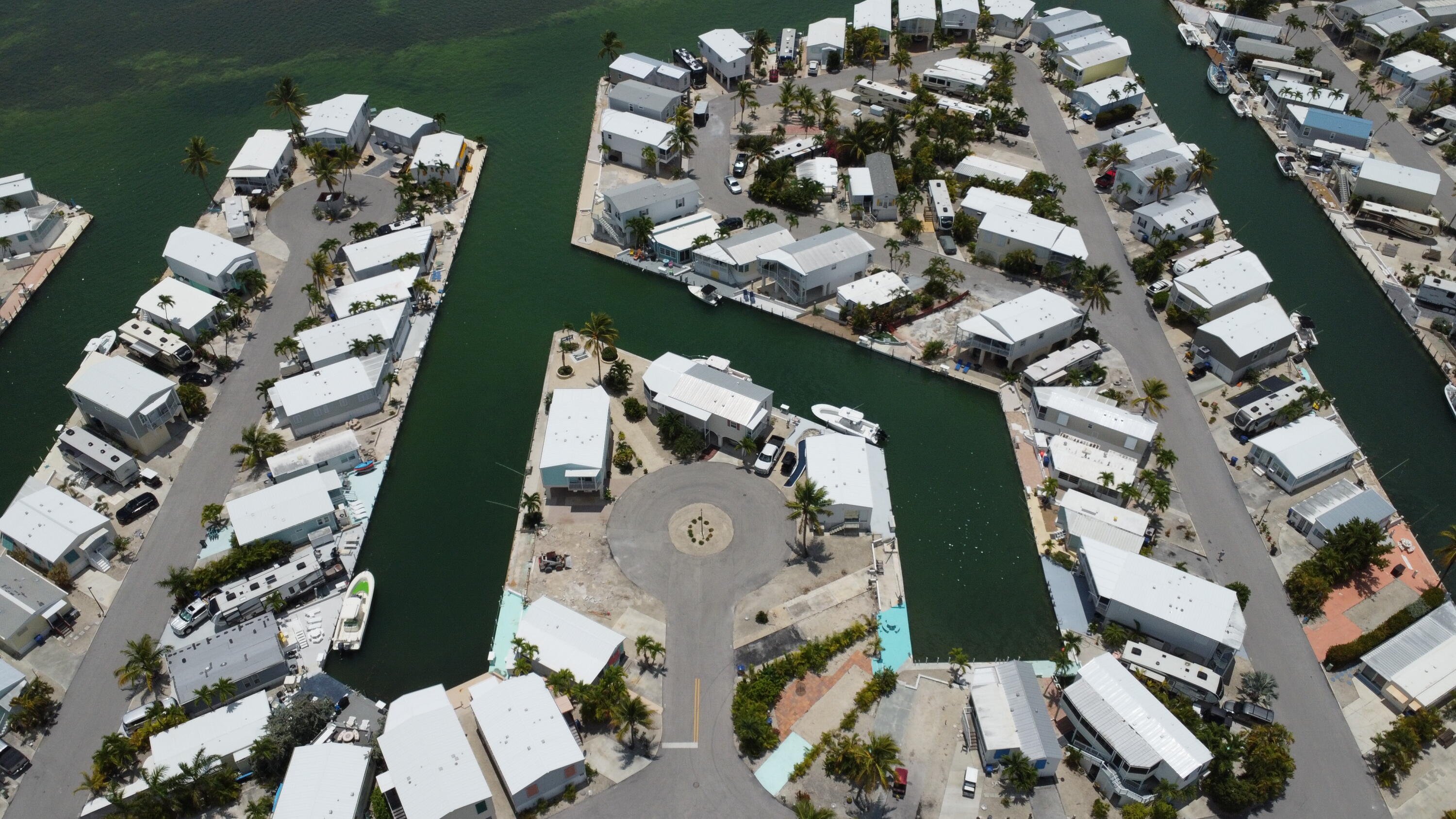 701 Spanish Main Drive Unit: 240