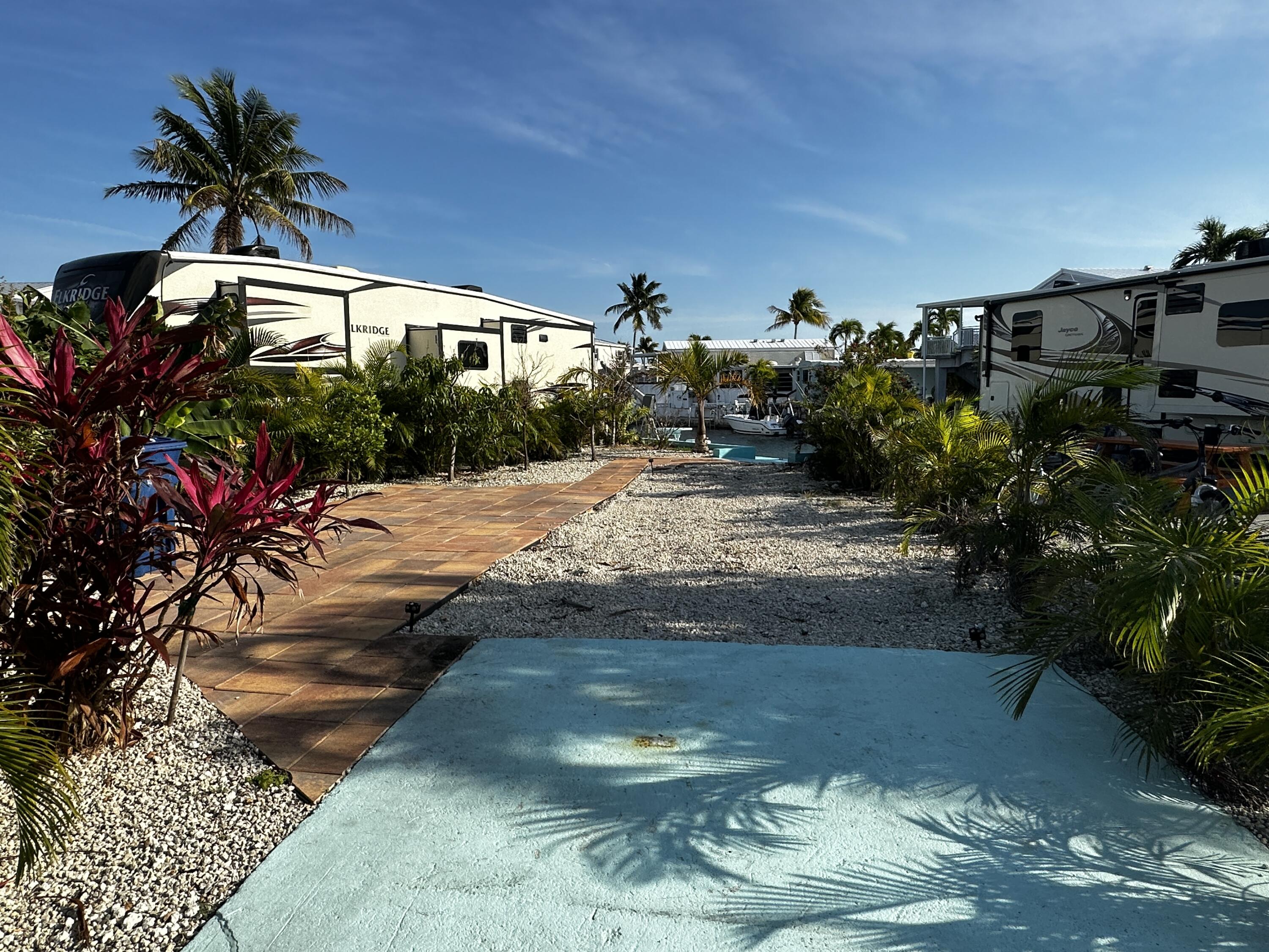 701 Spanish Main Drive Unit: 240