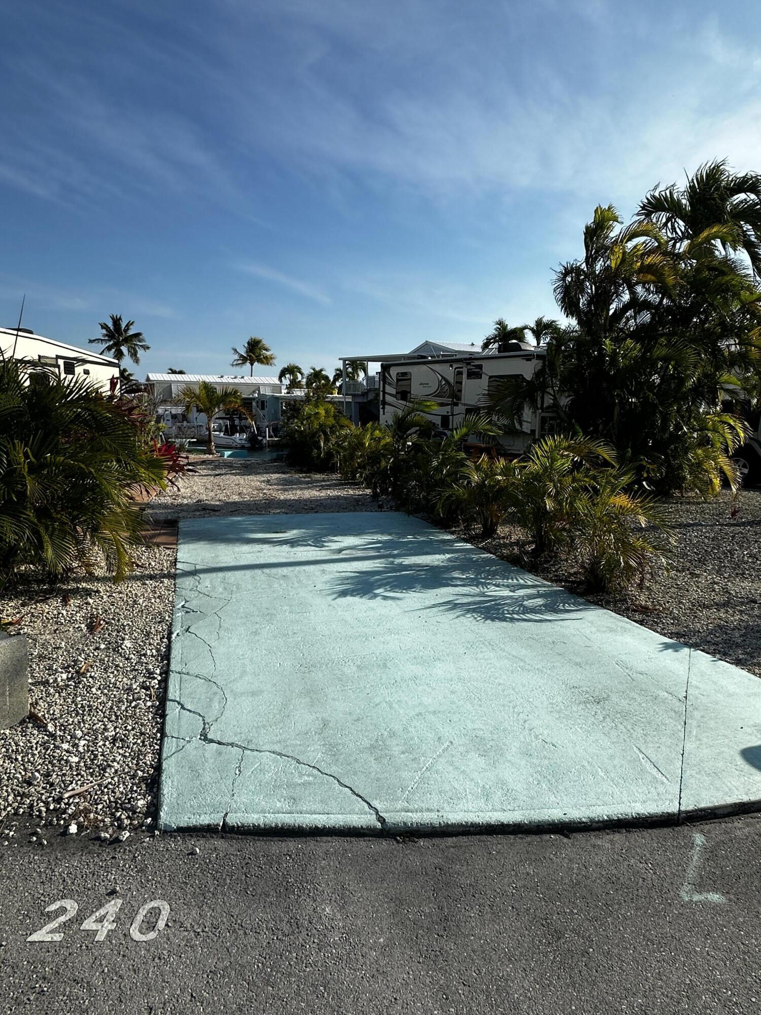 701 Spanish Main Drive Unit: 240