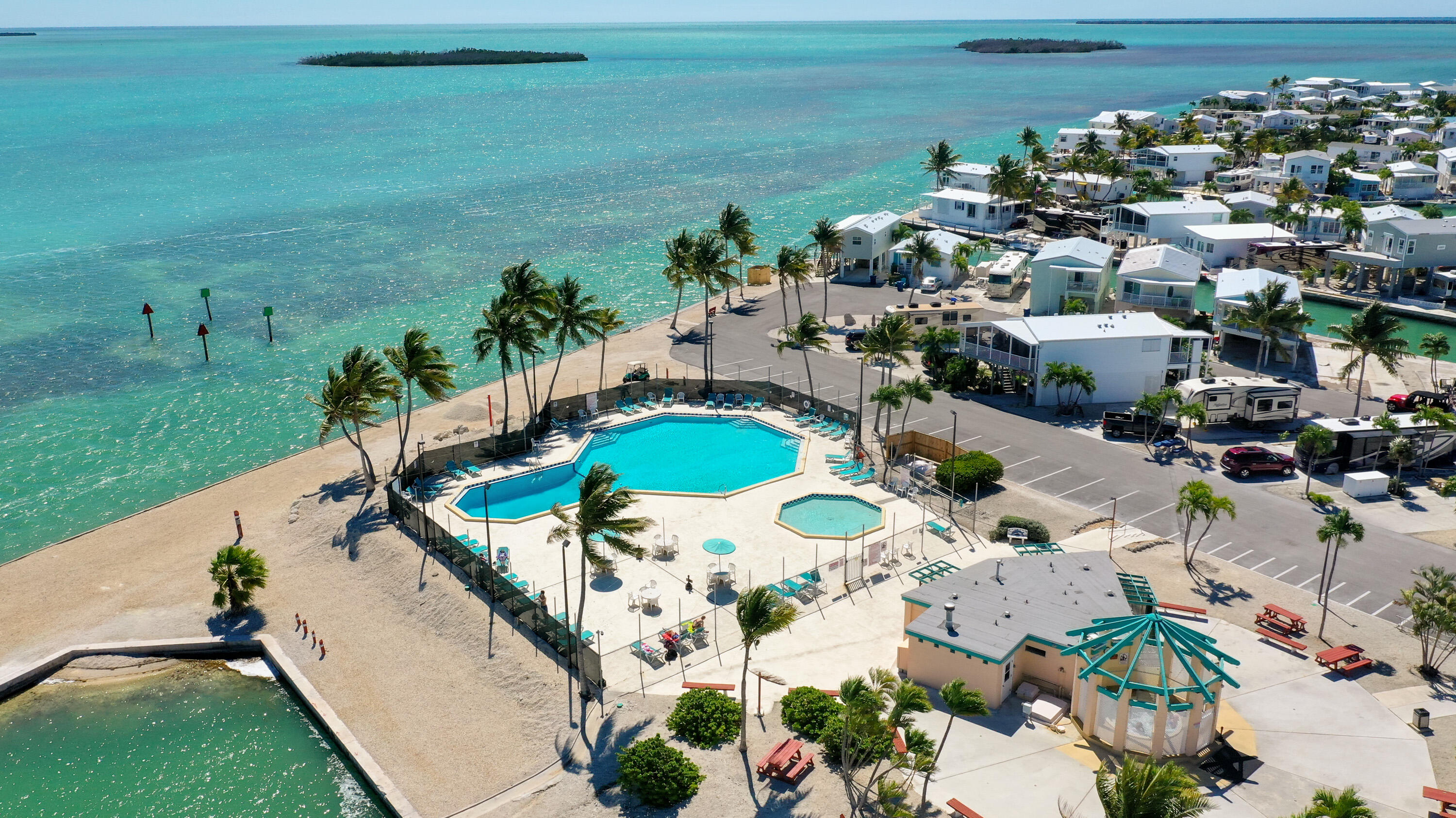 701 Spanish Main Drive Unit: 240