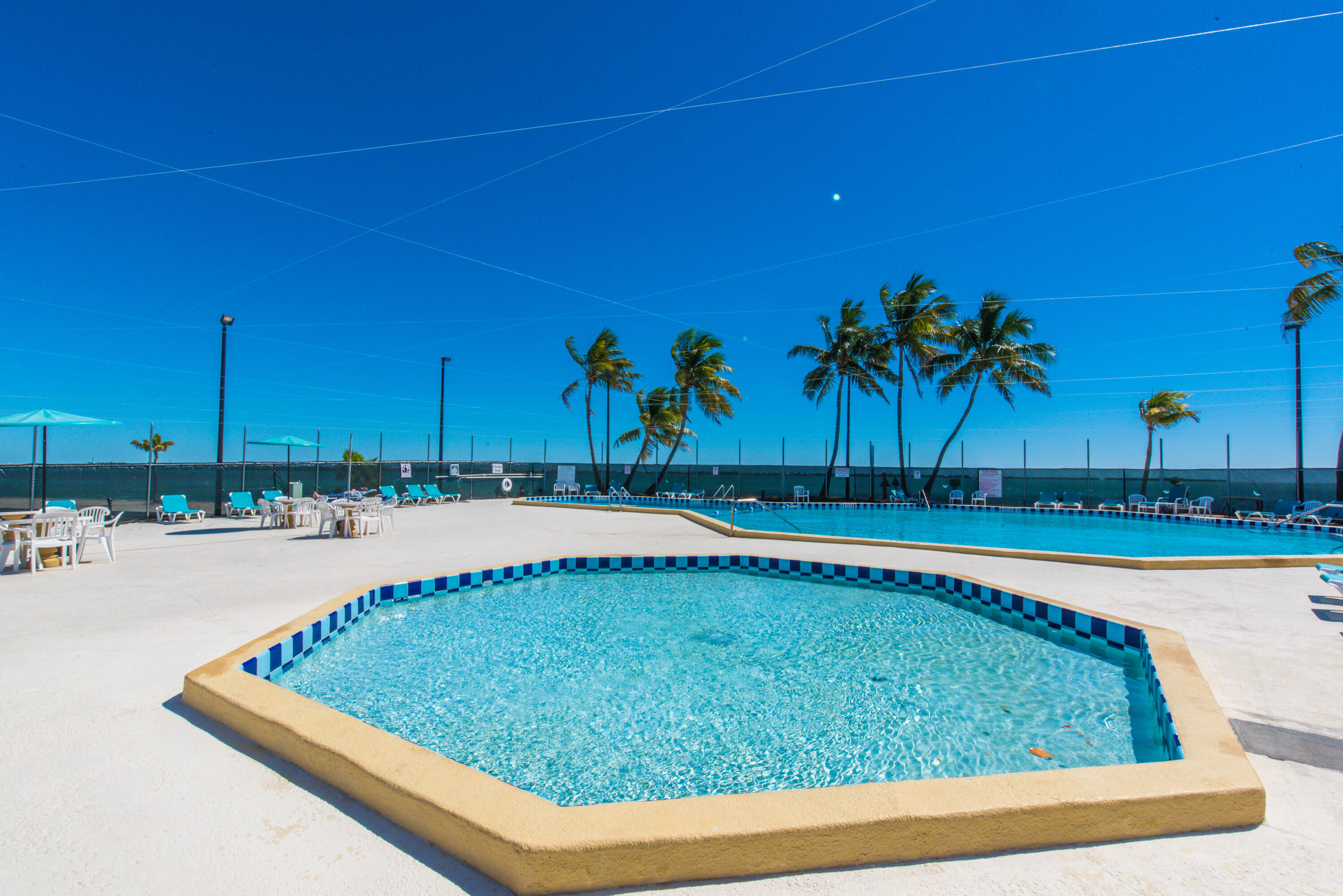 701 Spanish Main Drive Unit: 240