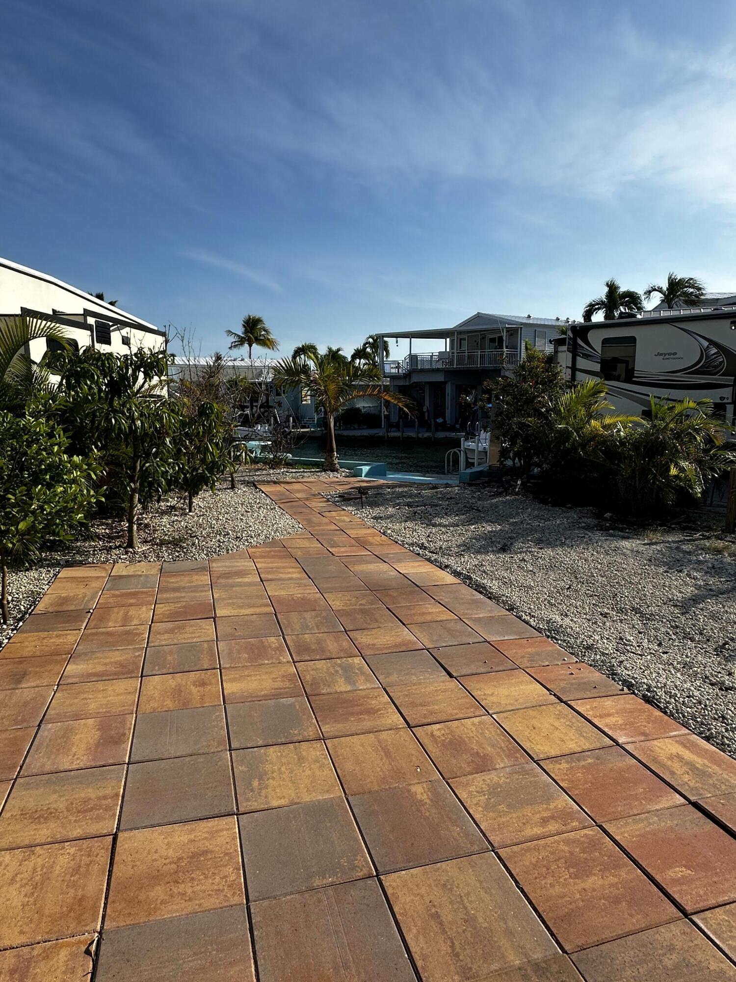 701 Spanish Main Drive Unit: 240