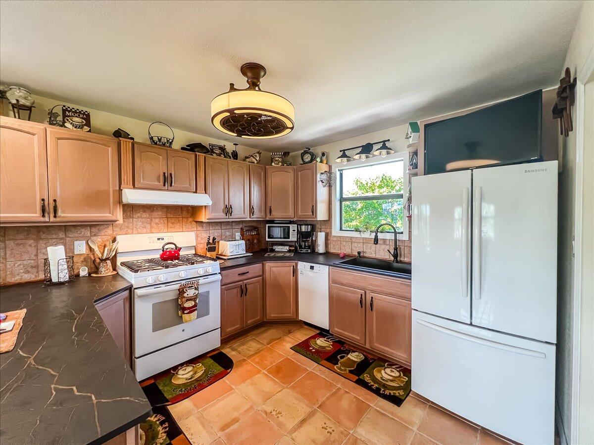 4244 Dorn Road