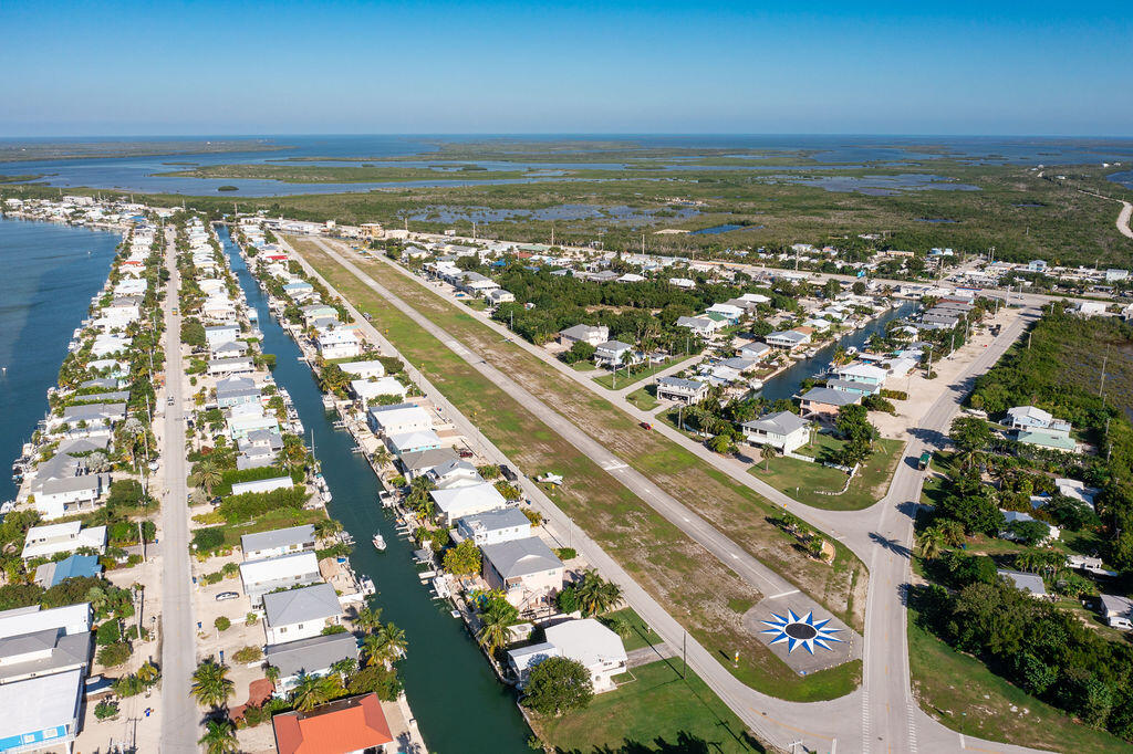 845 Gulf Drive